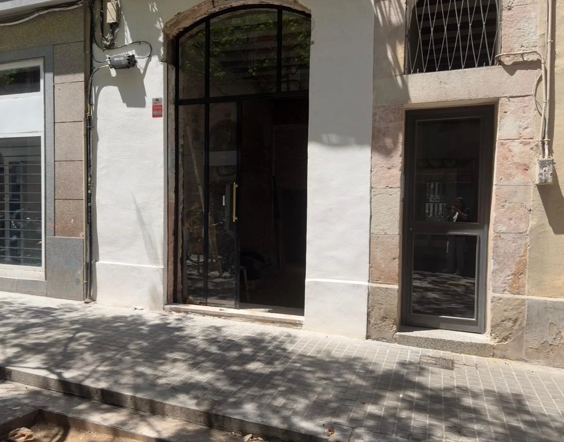 Fachada en Carrer de Salvà — SALVA 34, Barcelona. Estado actual.